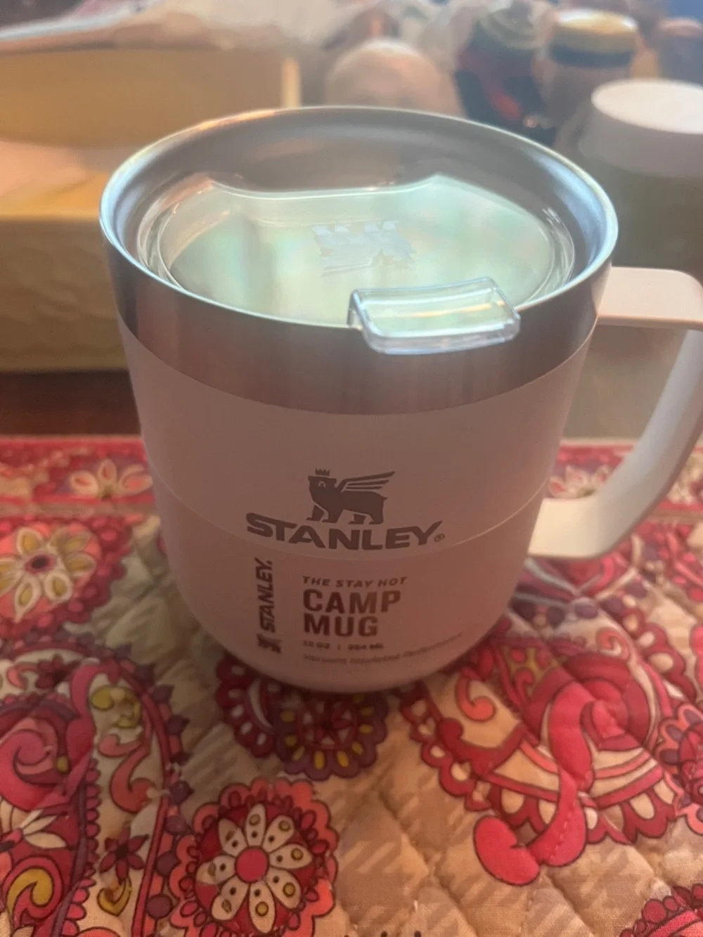Stanley White Insulated Camp Mug with Clear Lid - Picture 1 of 4